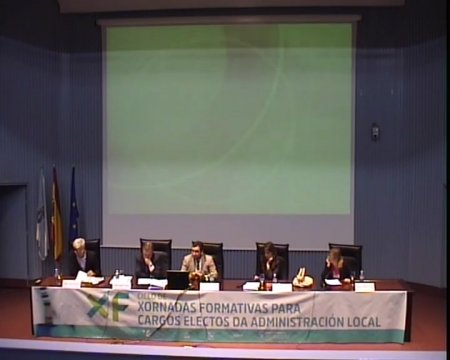 Mesa Redonda: Perspectivas de futuro no r&eacute;xime local